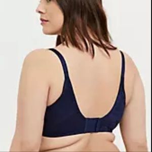Torrid 360 Back Smoothing Bra